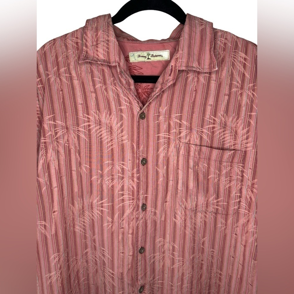 Tommy Bahama Silk Hawaiian Shirt Size XL Pink